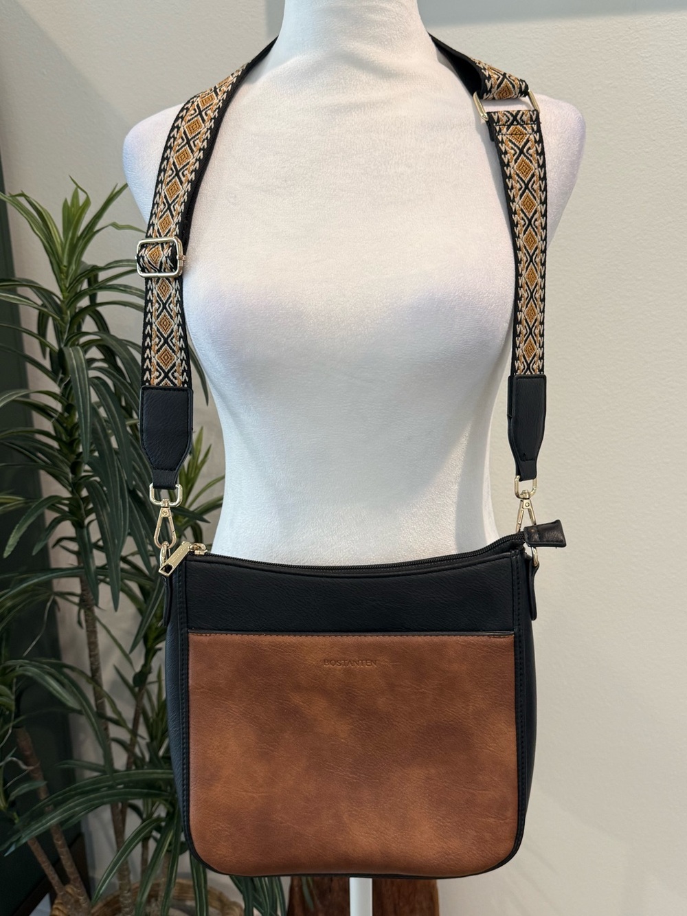 Bostanten Hobo Crossbody Purse Two-Tone Black and Brown Design Trendy Wide Strap